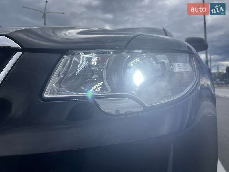 Универсал Skoda Superb 2011 в Киеве