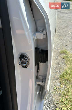 Лифтбек Skoda Superb 2014 в 