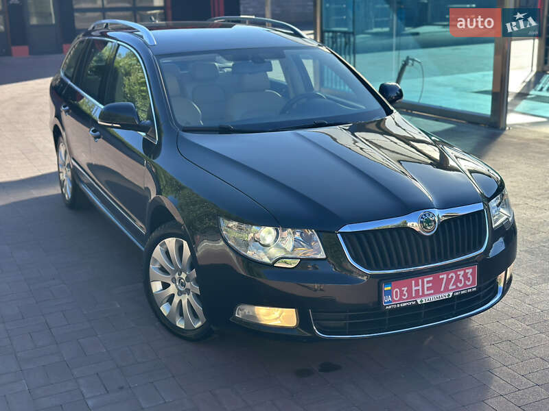 Универсал Skoda Superb 2012 в Ровно