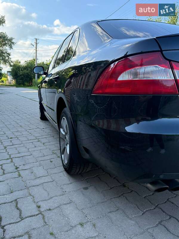 Лифтбек Skoda Superb 2011 в Красилове
