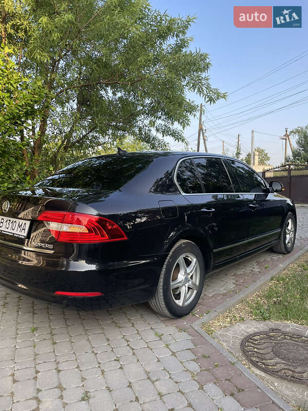 Лифтбек Skoda Superb 2013 в Шаргороде фото 4 Лифтбек Skoda Superb 2013 в Шаргороде