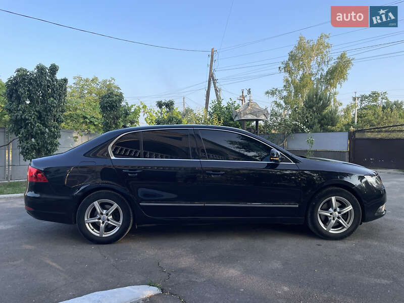 Лифтбек Skoda Superb 2013 в Шаргороде фото 11 Лифтбек Skoda Superb 2013 в Шаргороде