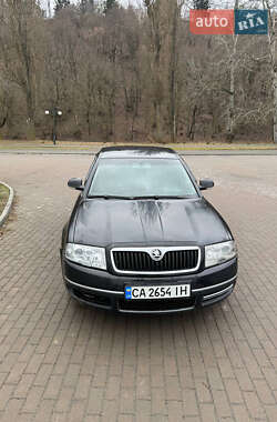 Лифтбек Skoda Superb 2007 в Каневе