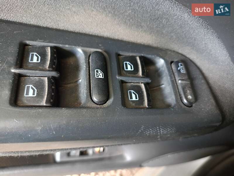 Лифтбек Skoda Superb 2007 в Полтаве