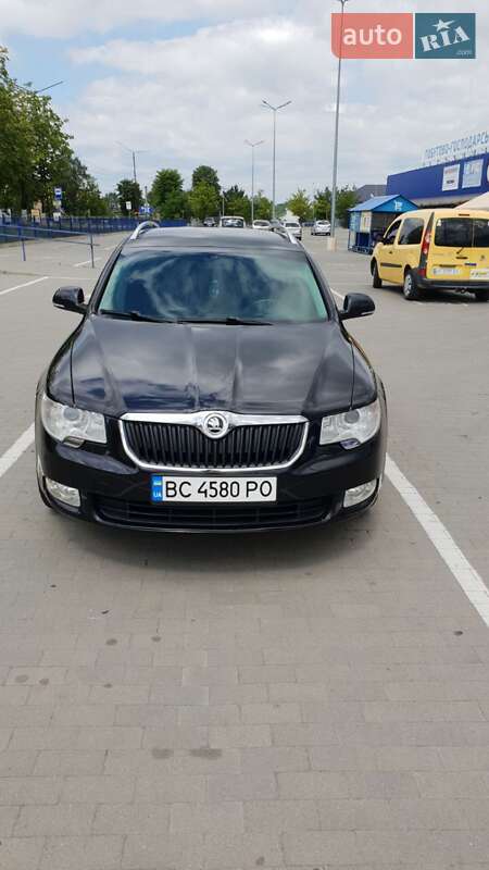 Skoda Superb 2011