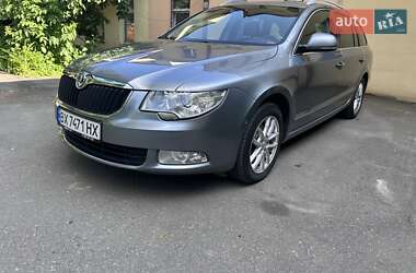 Универсал Skoda Superb 2012 в Хмельницком
