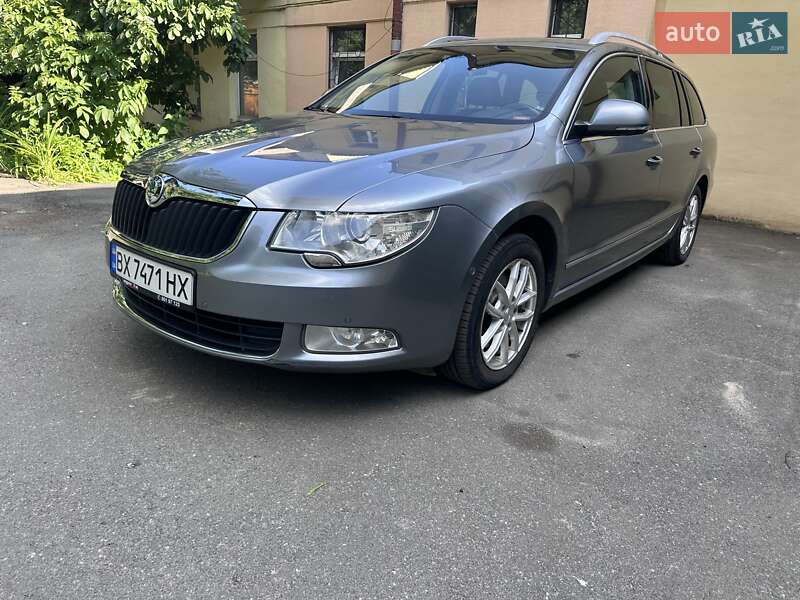 Skoda Superb 2012