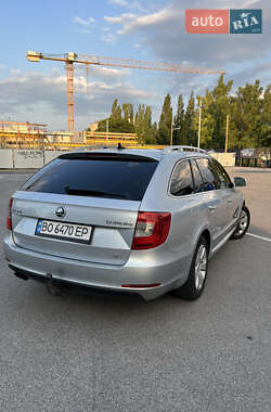 Универсал Skoda Superb 2014 в 