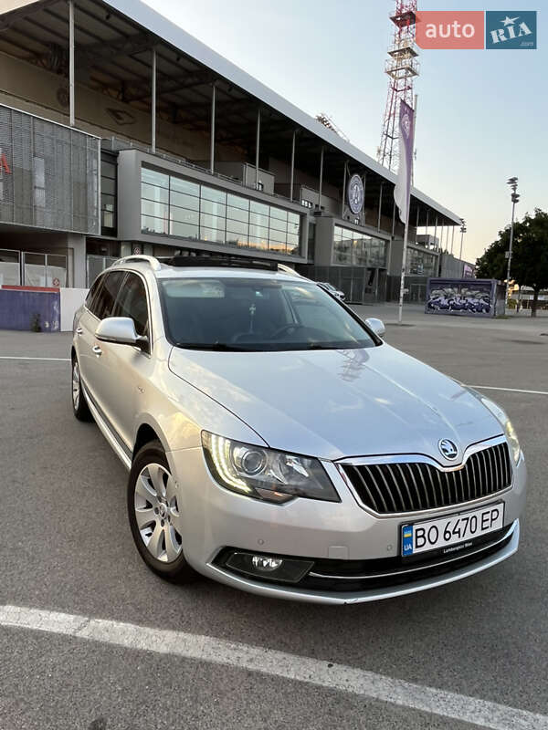 Универсал Skoda Superb 2014 в 