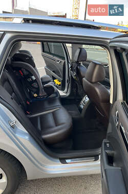 Универсал Skoda Superb 2014 в 