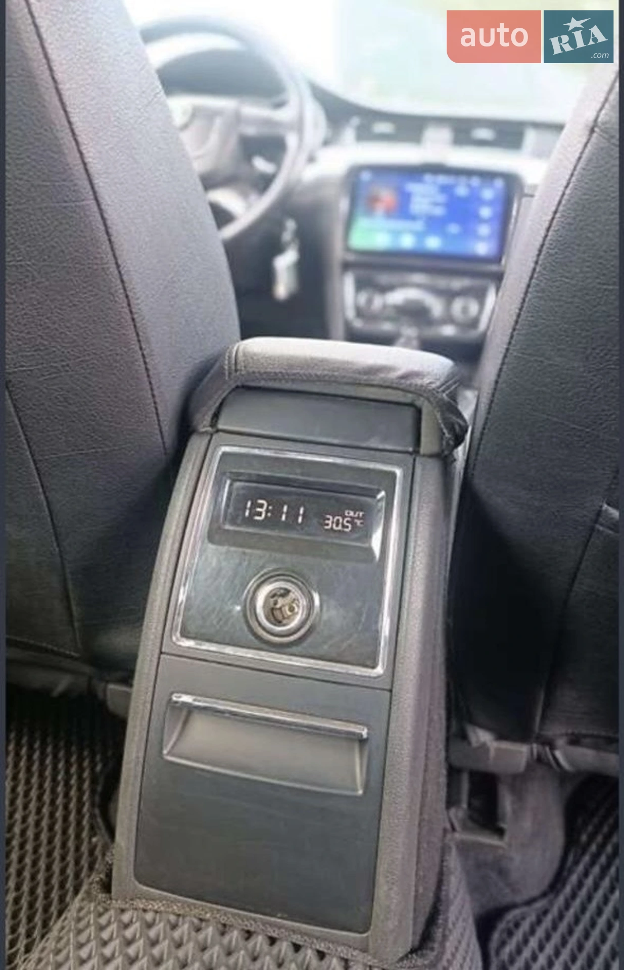 2010 Skoda Superb - мініатюра 4