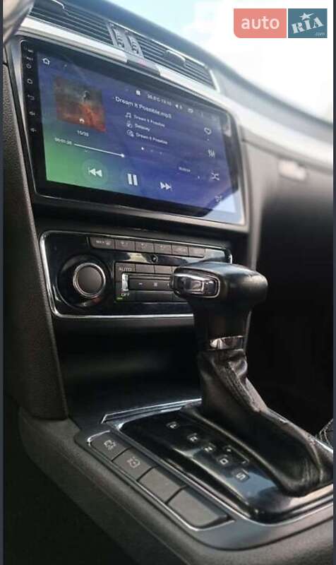 Лифтбек Skoda Superb 2010 в Кропивницком