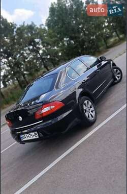 Лифтбек Skoda Superb 2010 в 