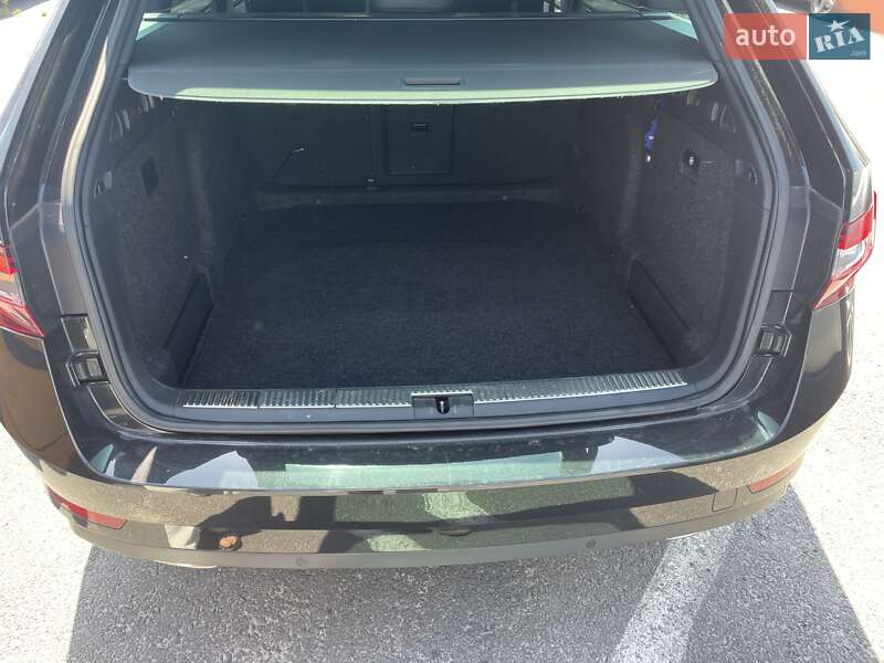 Универсал Skoda Superb 2017 в Житомире фото 6 Универсал Skoda Superb 2017 в Житомире