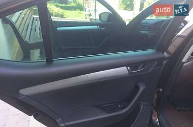 Лифтбек Skoda Superb 2016 в 