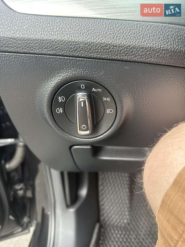 Лифтбек Skoda Superb 2015 в Киеве