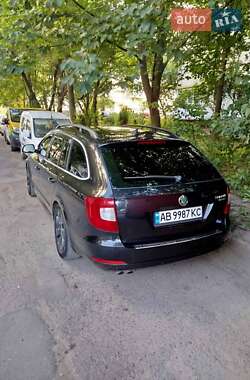 Универсал Skoda Superb 2012 в 
