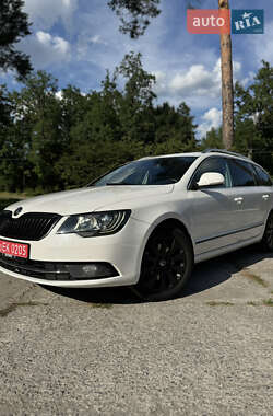 Универсал Skoda Superb 2014 в 