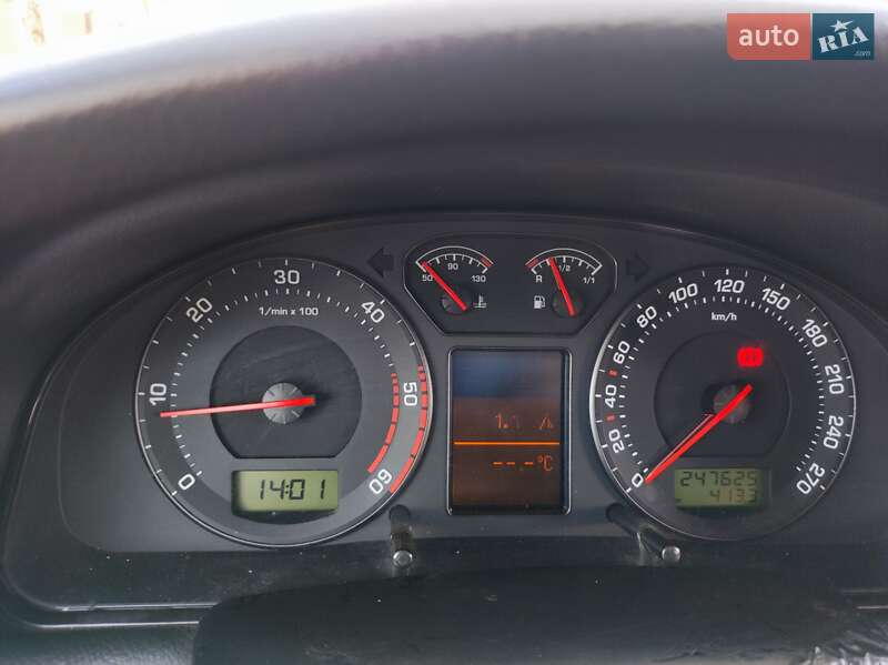 Ліфтбек Skoda Superb 2003 в Калинівці
