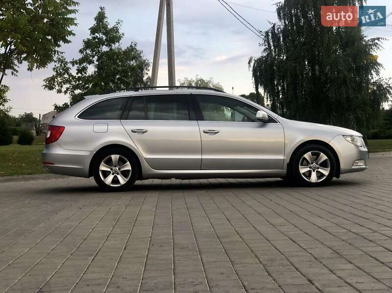 Універсал Skoda Superb 2013 в Тернополі