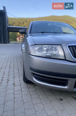 Лифтбек Skoda Superb 2006 в 