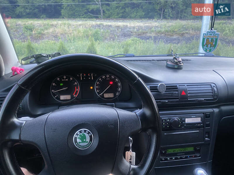 Лифтбек Skoda Superb 2006 в Ивано-Франковске