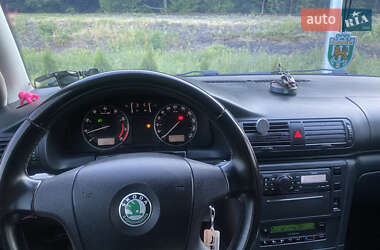 Лифтбек Skoda Superb 2006 в 