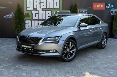 Лифтбек Skoda Superb 2019 в 