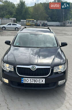 Универсал Skoda Superb 2011 в 