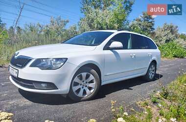 Универсал Skoda Superb 2014 в 