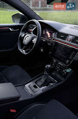 Лифтбек Skoda Superb 2020 в 