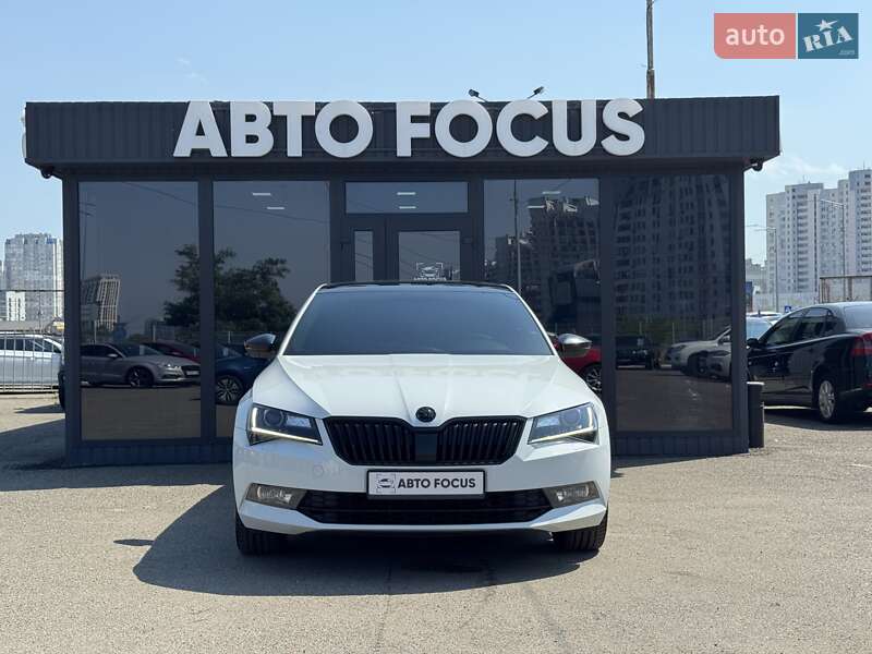 Ліфтбек Skoda Superb 2015 в Києві