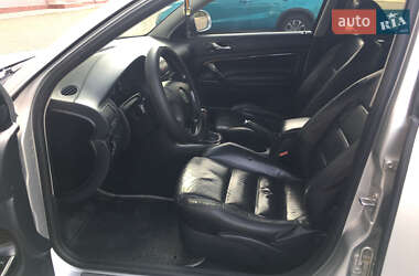 Лифтбек Skoda Superb 2006 в 