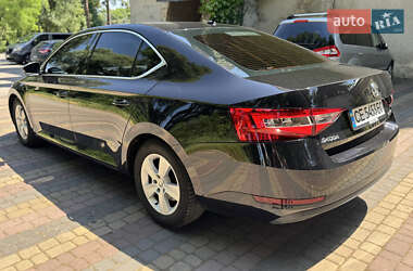 Лифтбек Skoda Superb 2017 в 
