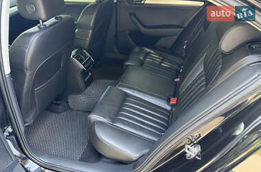Лифтбек Skoda Superb 2017 в 