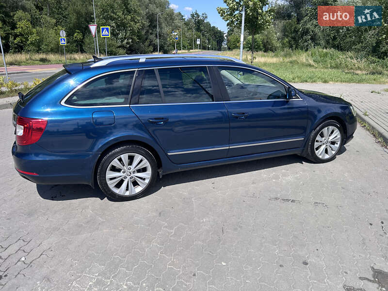 Універсал Skoda Superb 2014 в Львові