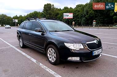 Универсал Skoda Superb 2011 в 
