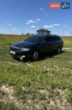 Универсал Skoda Superb 2013 в 