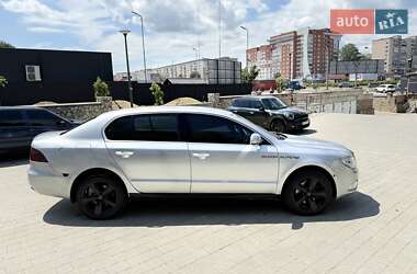 Лифтбек Skoda Superb 2008 в 