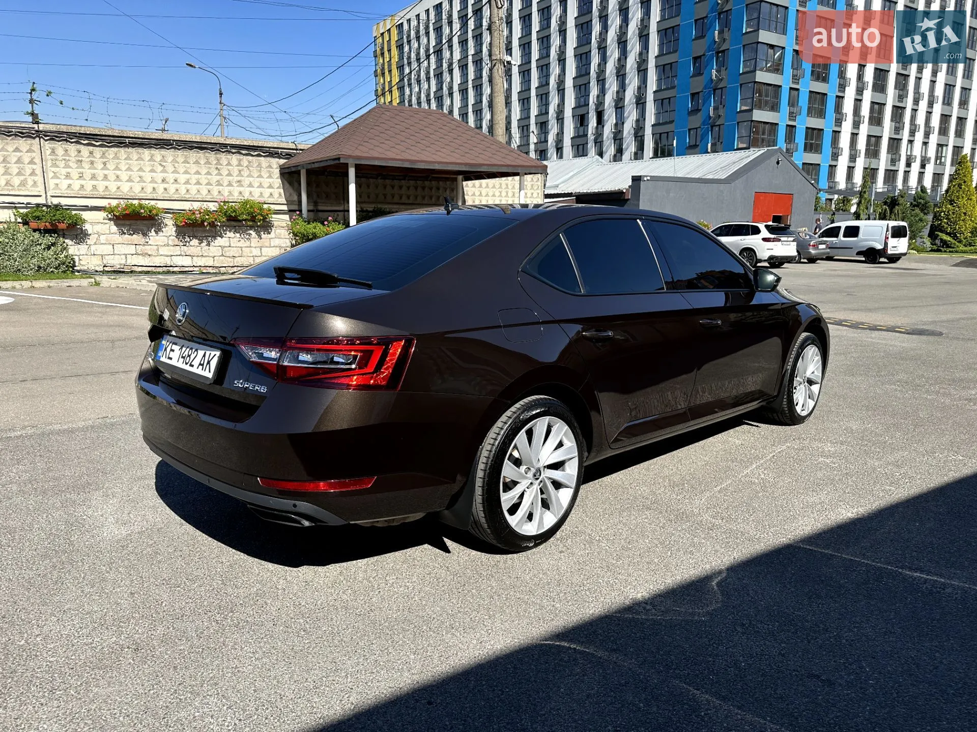 2019 Skoda Superb - мініатюра 2