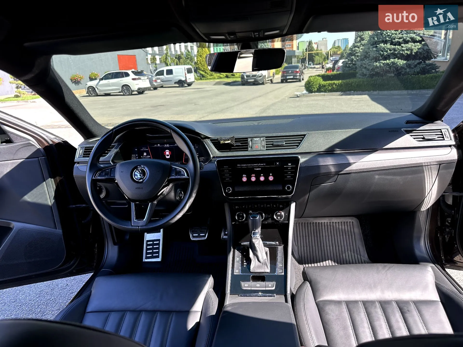 2019 Skoda Superb - мініатюра 11