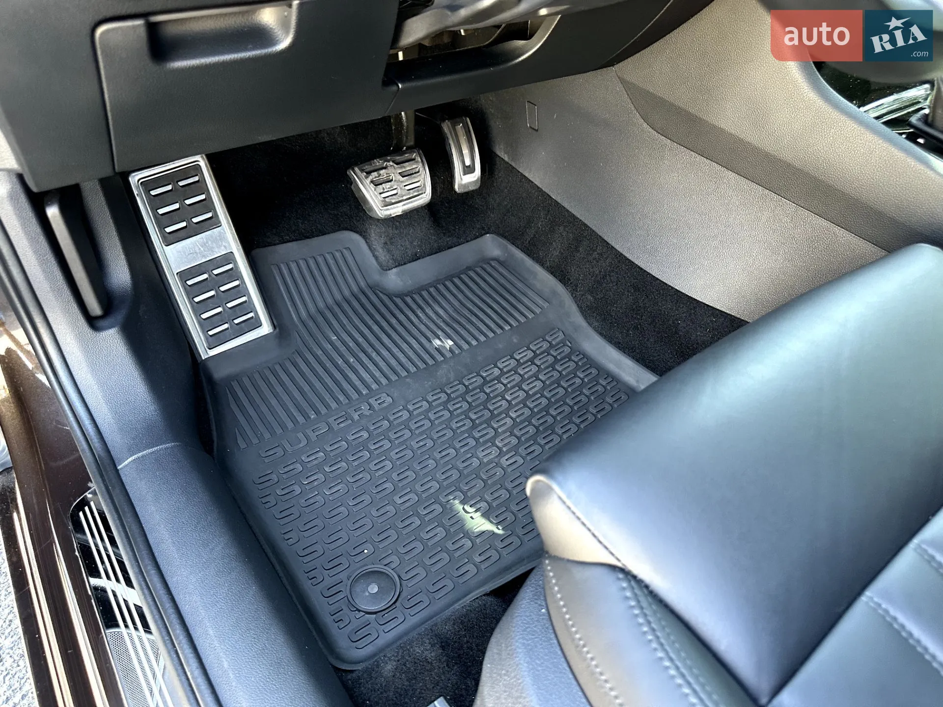 2019 Skoda Superb - мініатюра 15