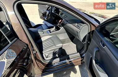 Лифтбек Skoda Superb 2019 в 