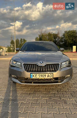 Ліфтбек Skoda Superb 2016 в Кривому Розі