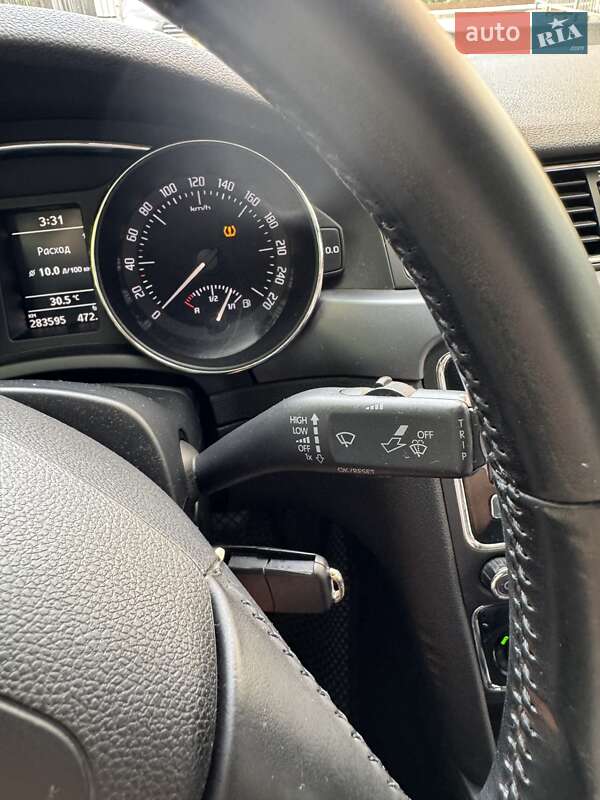 Лифтбек Skoda Superb 2009 в Киеве