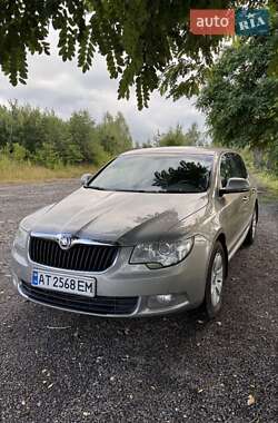 Лифтбек Skoda Superb 2010 в Ивано-Франковске