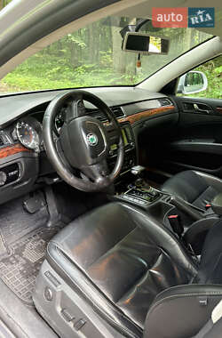 Универсал Skoda Superb 2010 в 