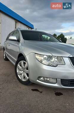 Универсал Skoda Superb 2010 в 