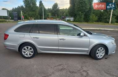 Универсал Skoda Superb 2010 в 