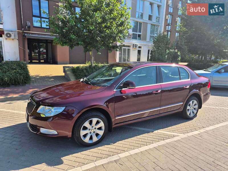Лифтбек Skoda Superb 2010 в Киеве фото 13 Лифтбек Skoda Superb 2010 в Киеве